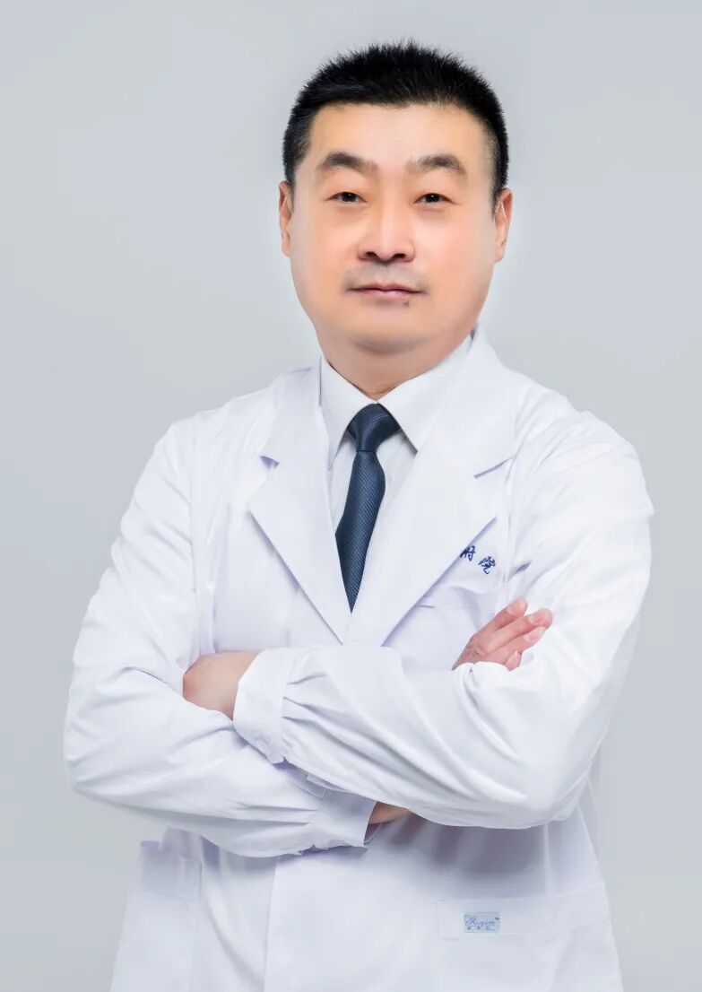 逆天了（亚洲杯小组赛）瓦努阿图2v2日本比分悬殊情况-专家解析